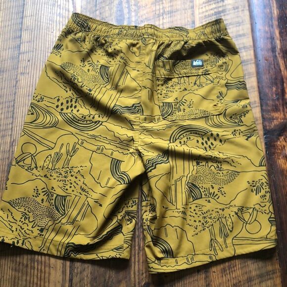 REI Swim Trunks Size 18 XL - Picture 5 of 6